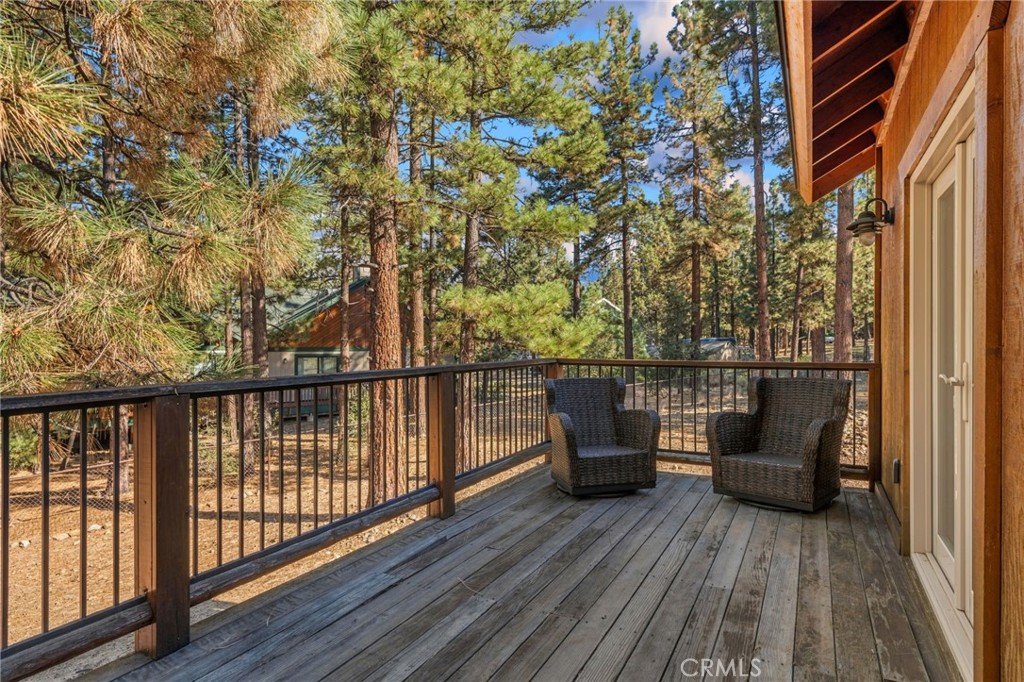 1520 Fallbrook Court Property Photo 21