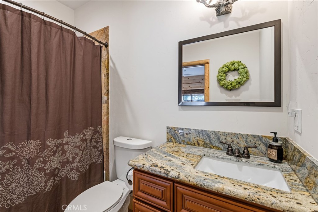 1520 Fallbrook Court Property Photo 24