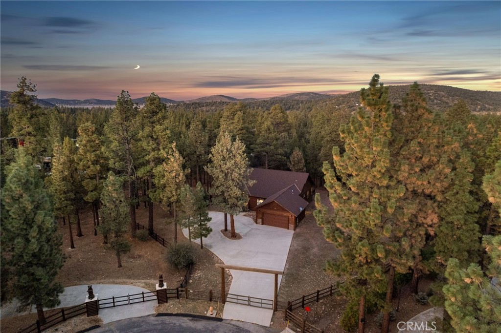 1520 Fallbrook Court Property Photo 44