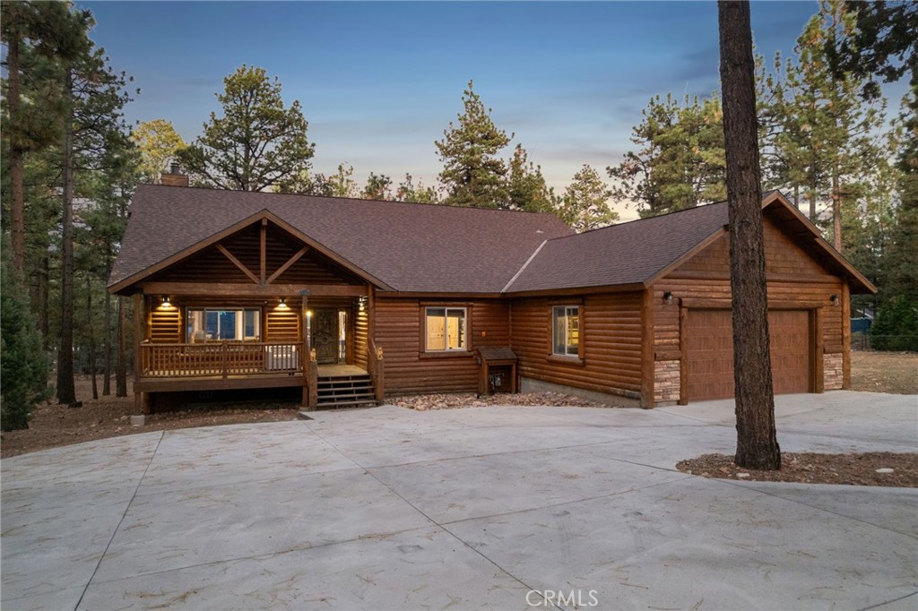 1520 Fallbrook Court Property Photo 46