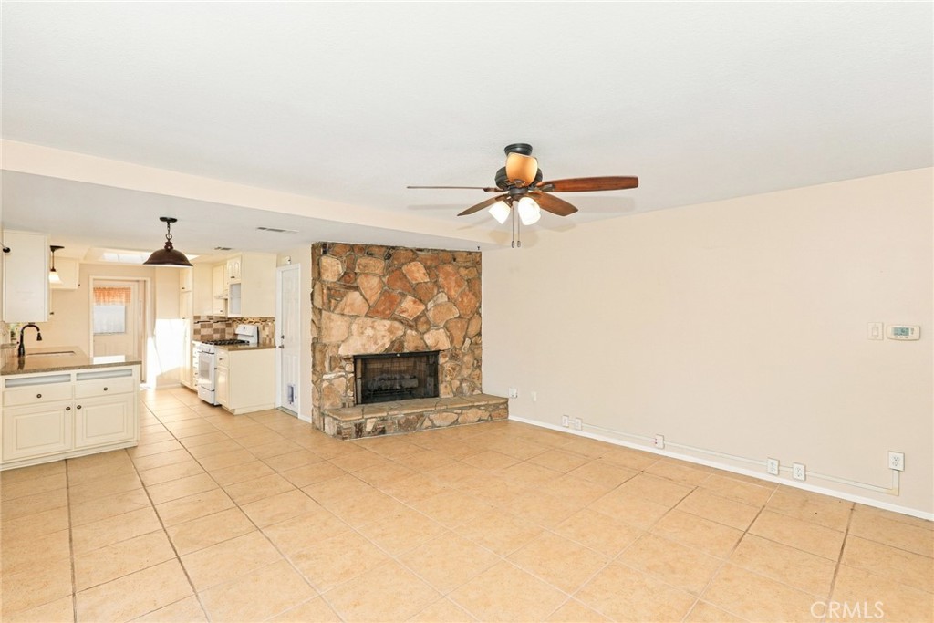 4376 Drury Court Property Photo 10