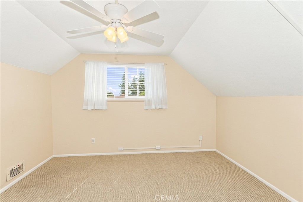 4376 Drury Court Property Photo 18