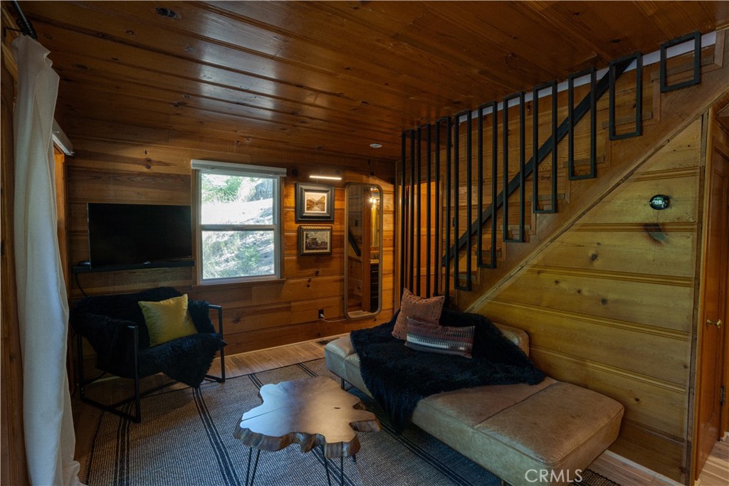 761 Arrowhead Villa Road Property Photo 13