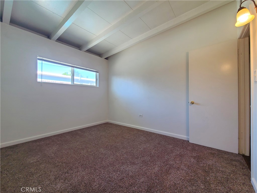 1321 Campus Avenue Property Photo 15