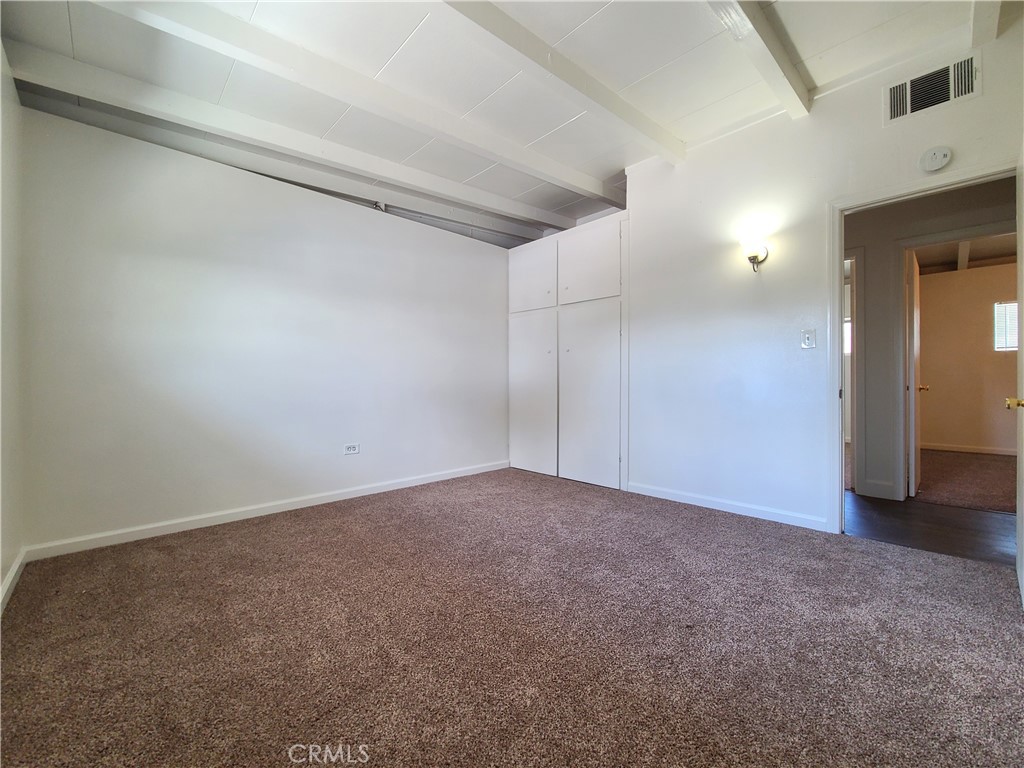 1321 Campus Avenue Property Photo 17