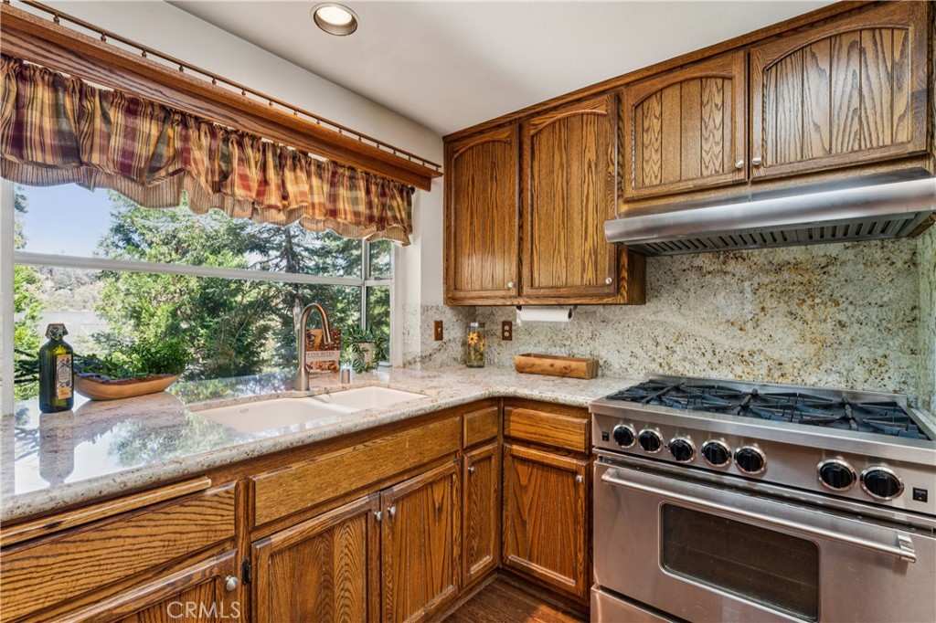 26215 Spyglass Property Photo 12
