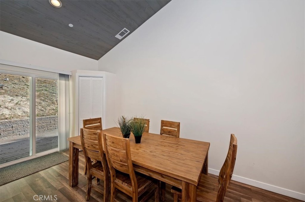 411 Grass Valley Property Photo 9