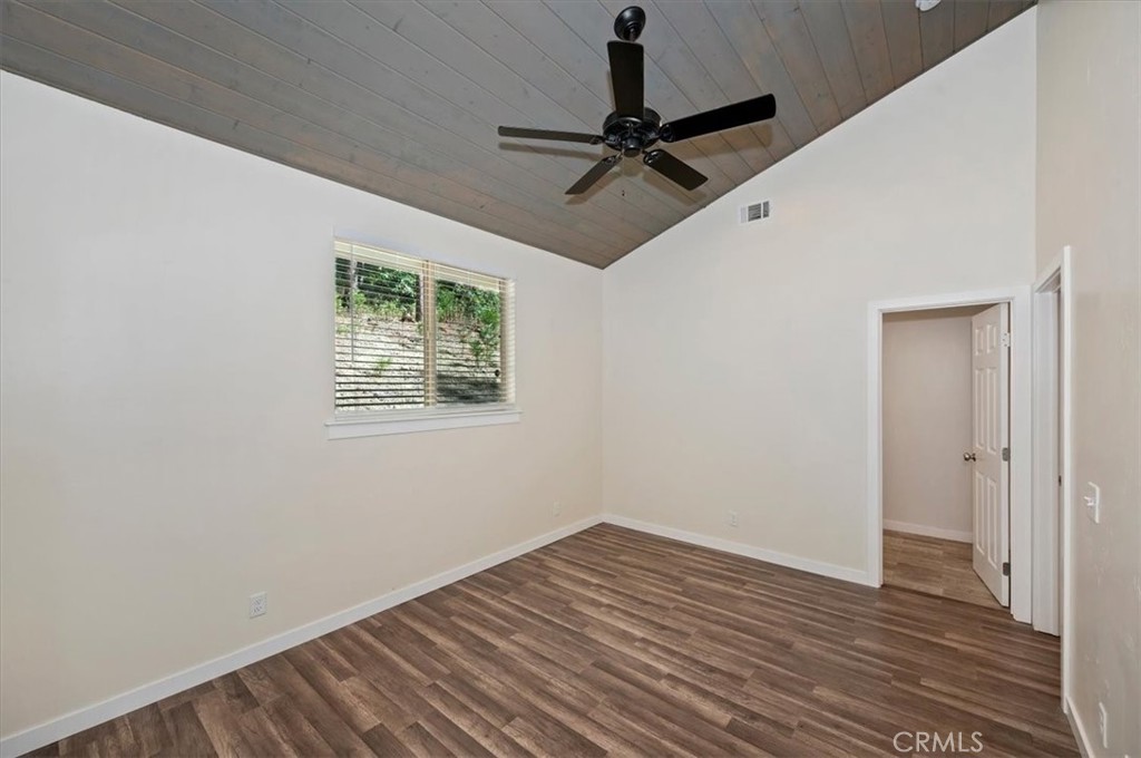 411 Grass Valley Property Photo 18