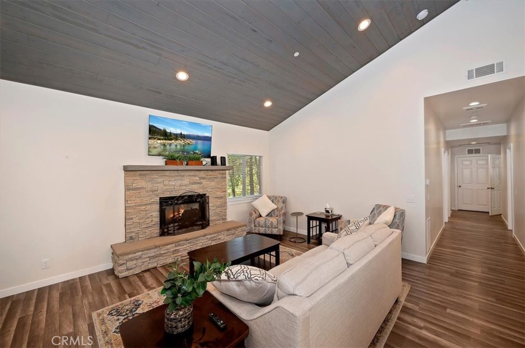 411 Grass Valley Property Photo 38