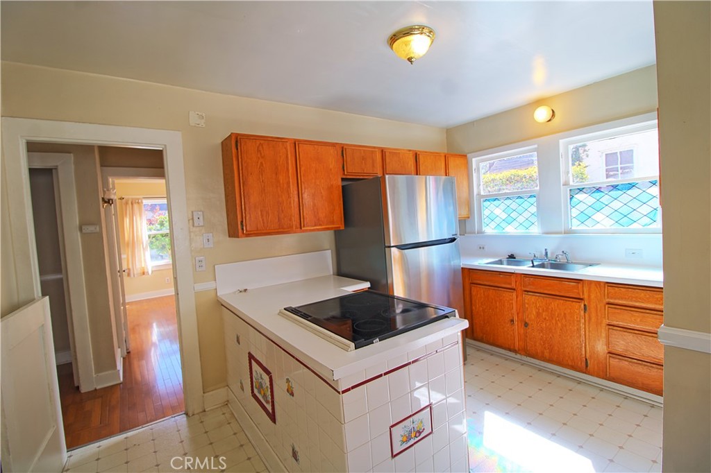 304 Normandie Court Property Photo 8