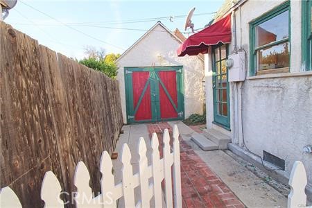 304 Normandie Court Property Photo 14