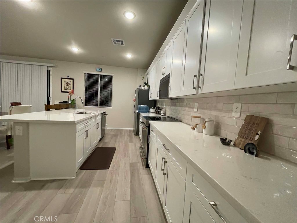 2040 Zest Street Property Photo 7