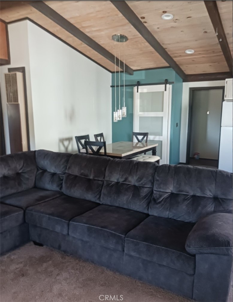 1066 Paradise Property Photo 15