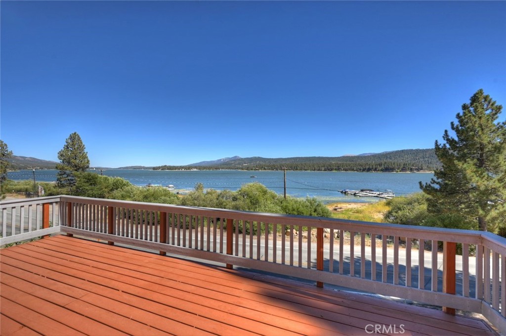 38596 N Shore Property Photo 7