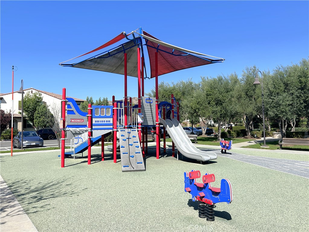 16038 Voyager Property Photo 17
