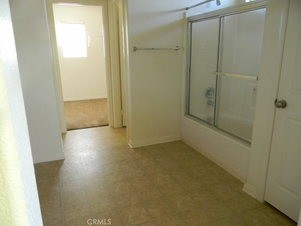 45045 Bronze Star Property Photo 6