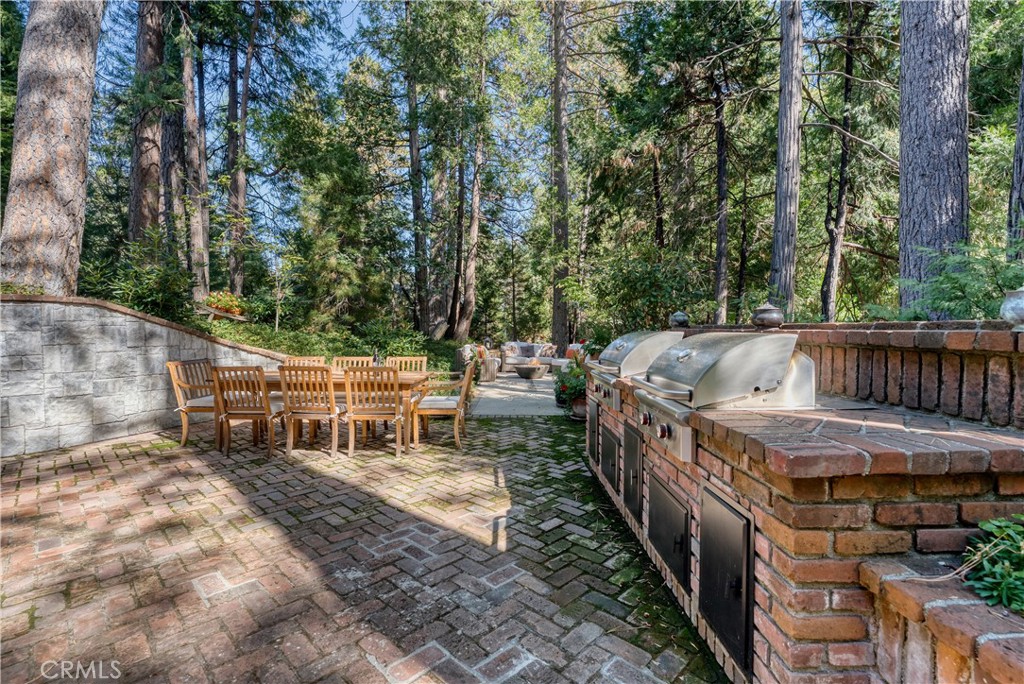 27465 Meadow Bay Drive Property Photo 12