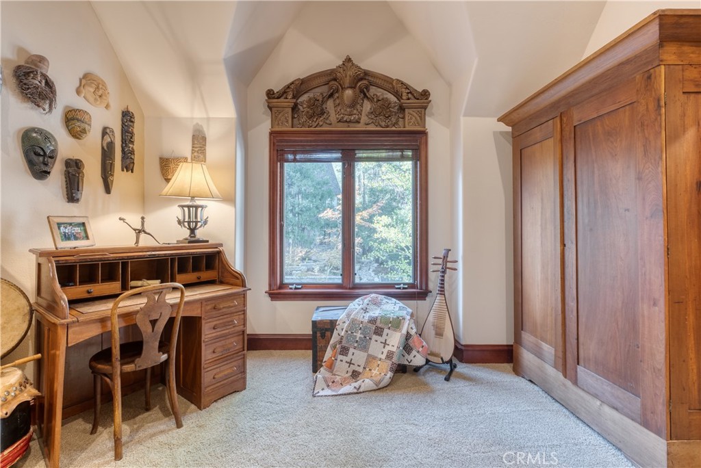 27465 Meadow Bay Drive Property Photo 32