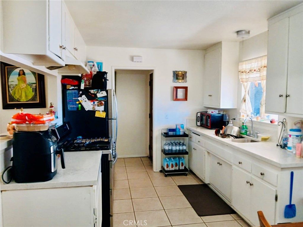 1841 Armory Property Photo 3