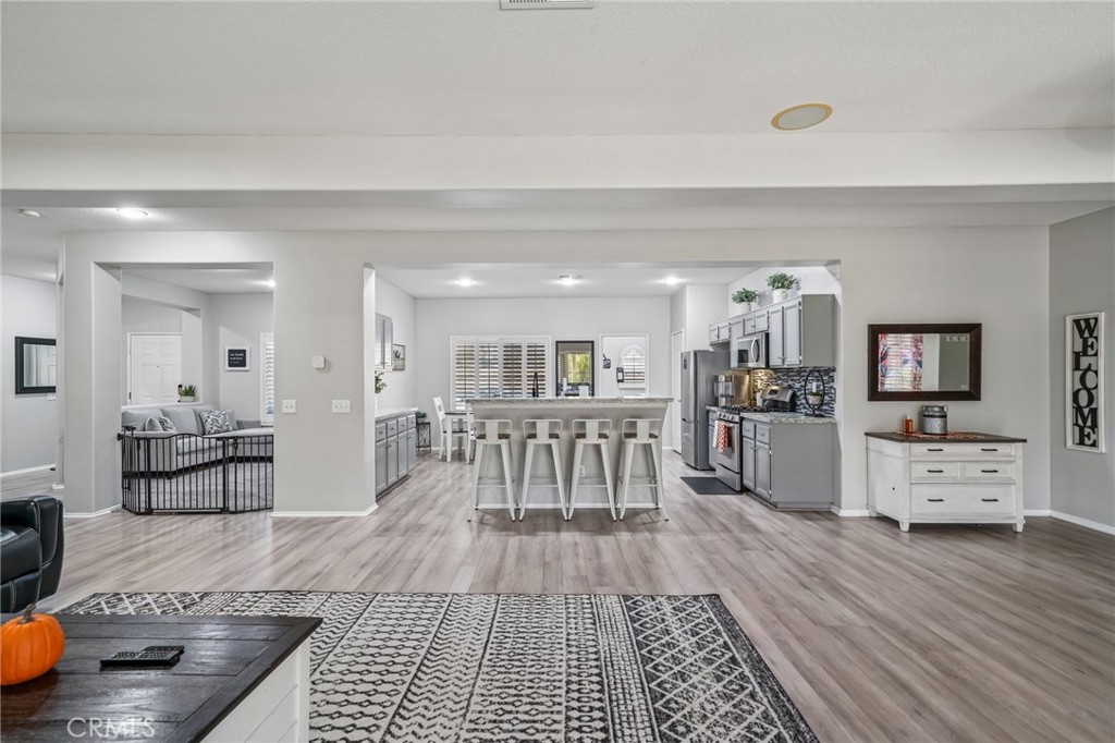 1410 Charles Property Photo 11
