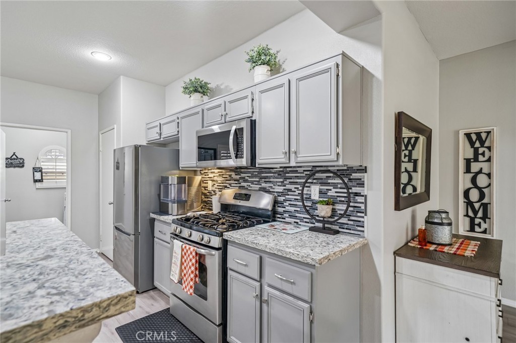 1410 Charles Property Photo 14