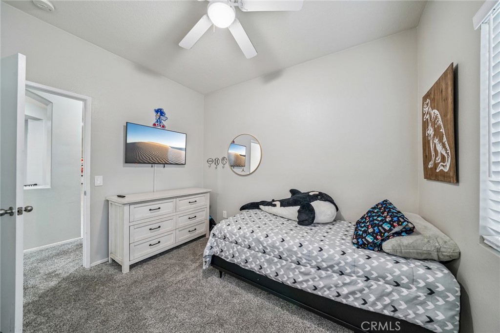 1410 Charles Property Photo 26