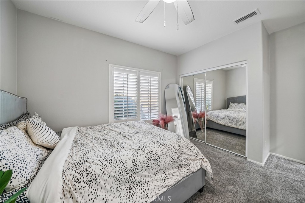 1410 Charles Property Photo 28