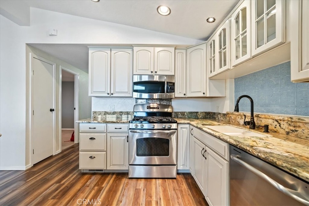 551 Beach Property Photo 15