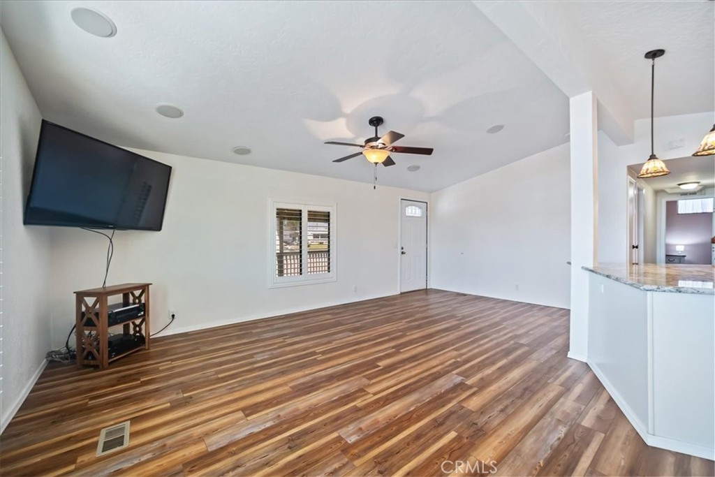551 Beach Property Photo 16