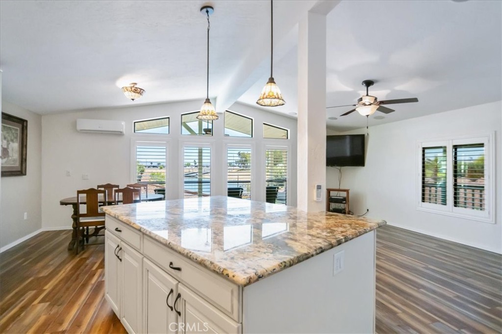 551 Beach Property Photo 18