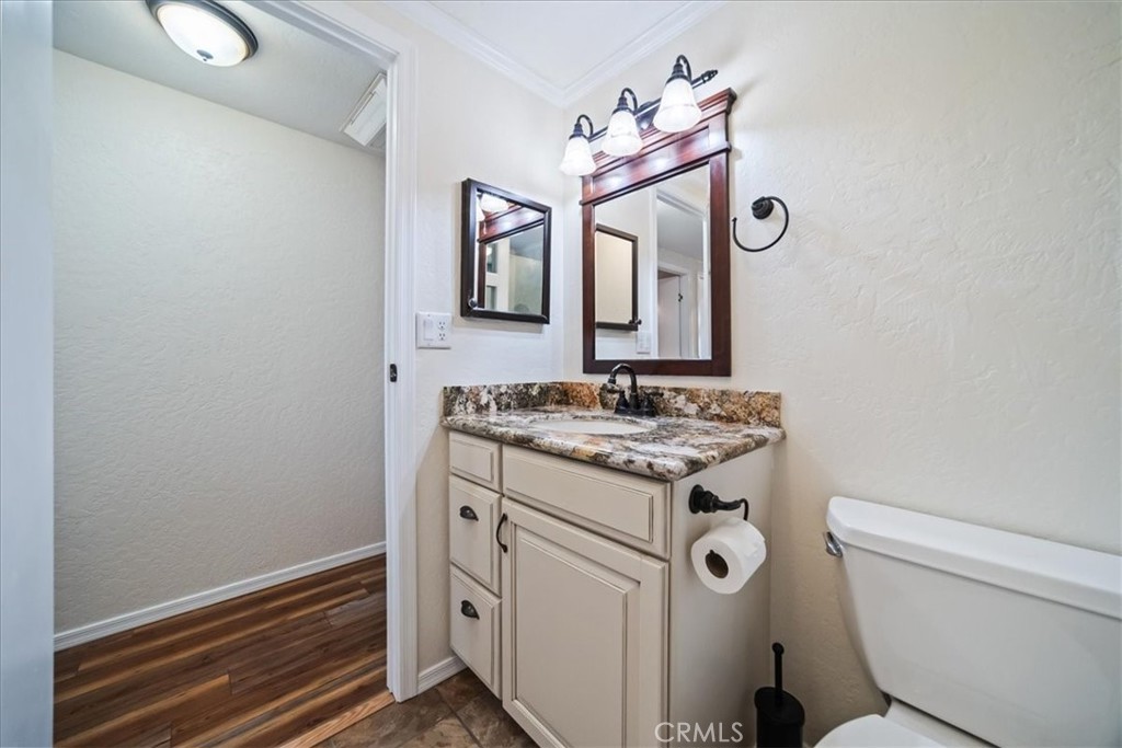 551 Beach Property Photo 25