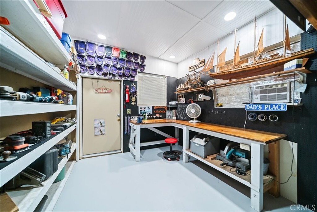 551 Beach Property Photo 35