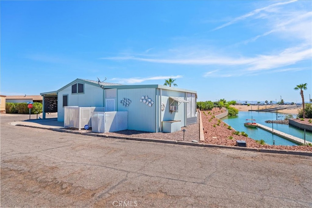 551 Beach Property Photo 39