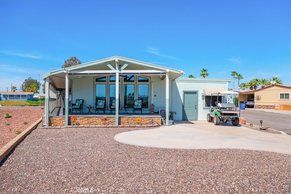 551 Beach Property Photo 46
