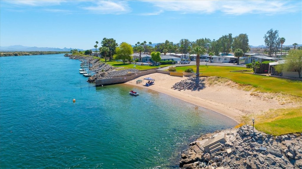 551 Beach Property Photo 58