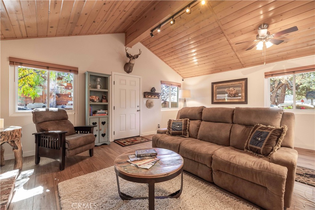 667 Lintner Road Property Photo 4