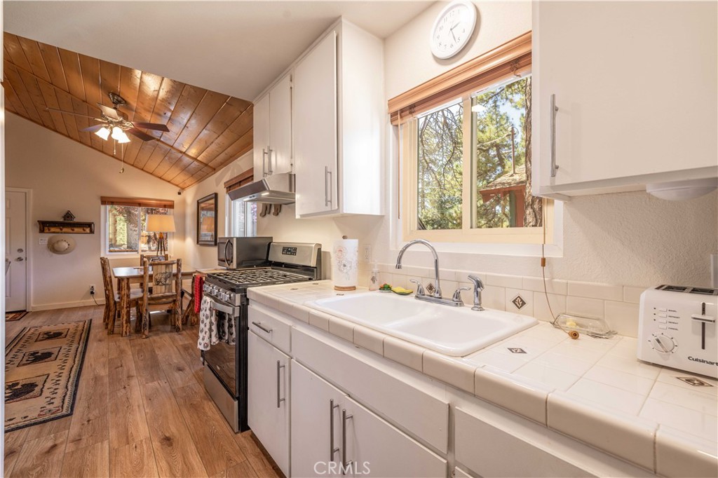 667 Lintner Road Property Photo 8