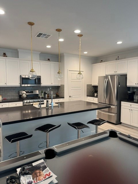 1661 Village Green Property Photo 3