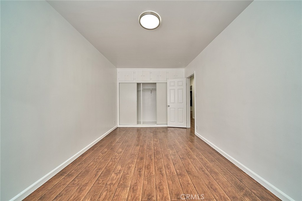 3011 S West View Property Photo 15