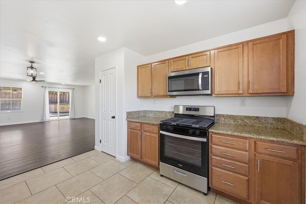 781 Amherst Property Photo 14