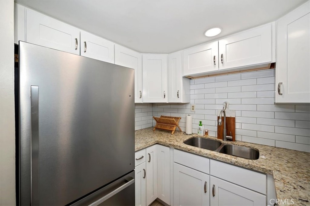 43051 Monterey Property Photo 14