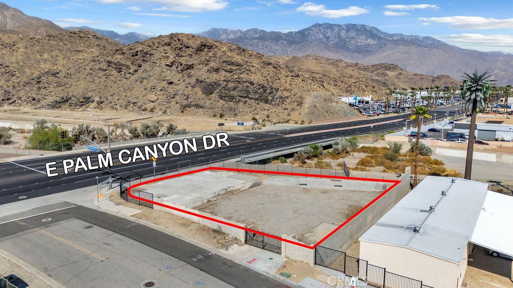 68280 E Palm Canyon Property Photo 3