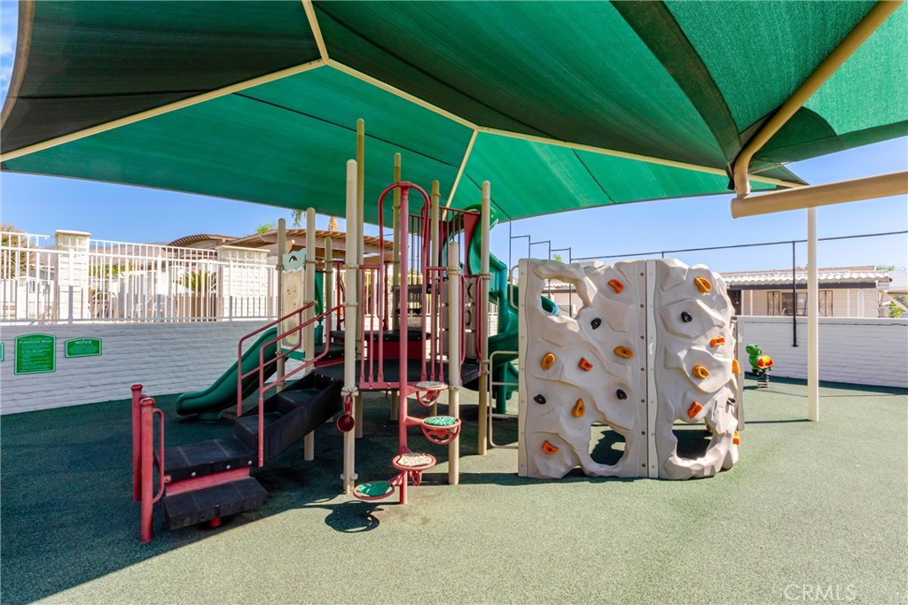 2140 Mentone Boulevard 164 Property Photo 30