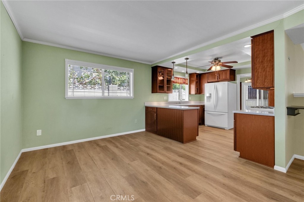 2212 Hartford Property Photo 15