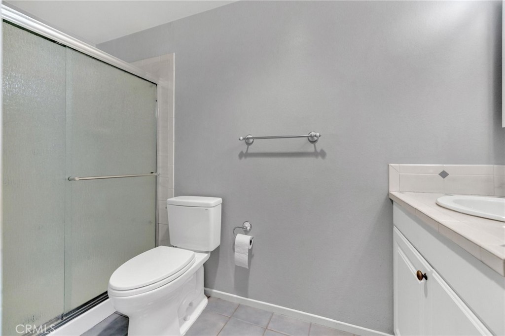 2212 Hartford Property Photo 28