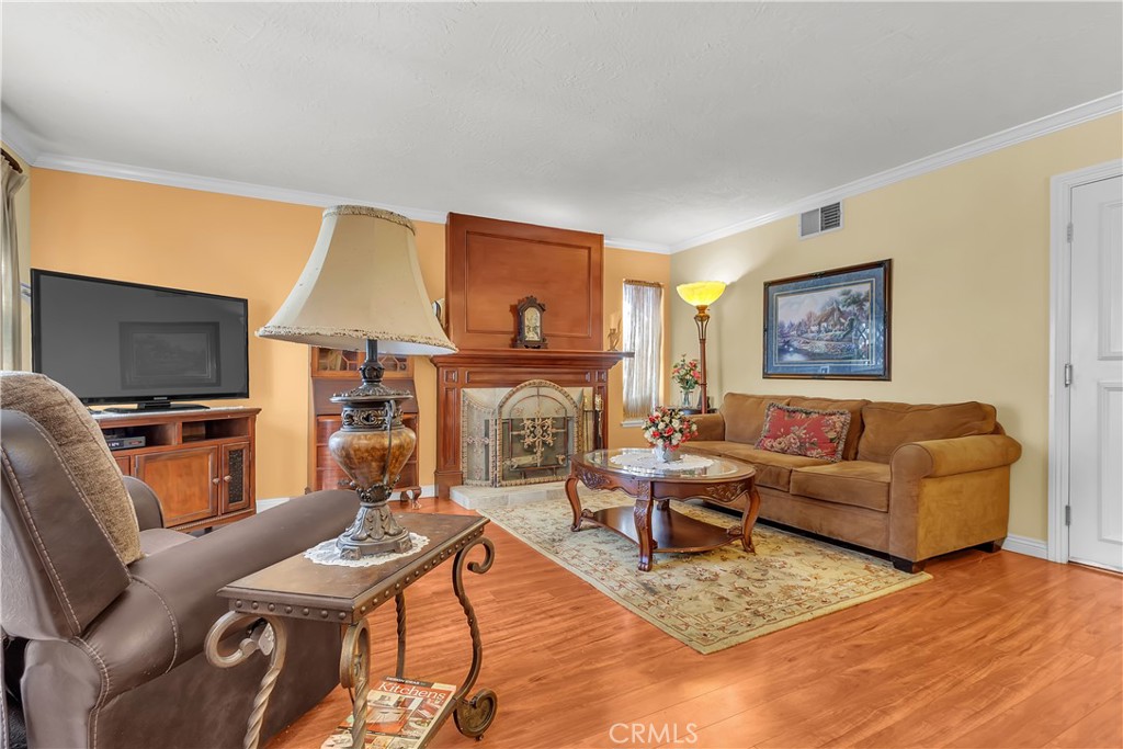1456 Tam O Shanter Property Photo 11