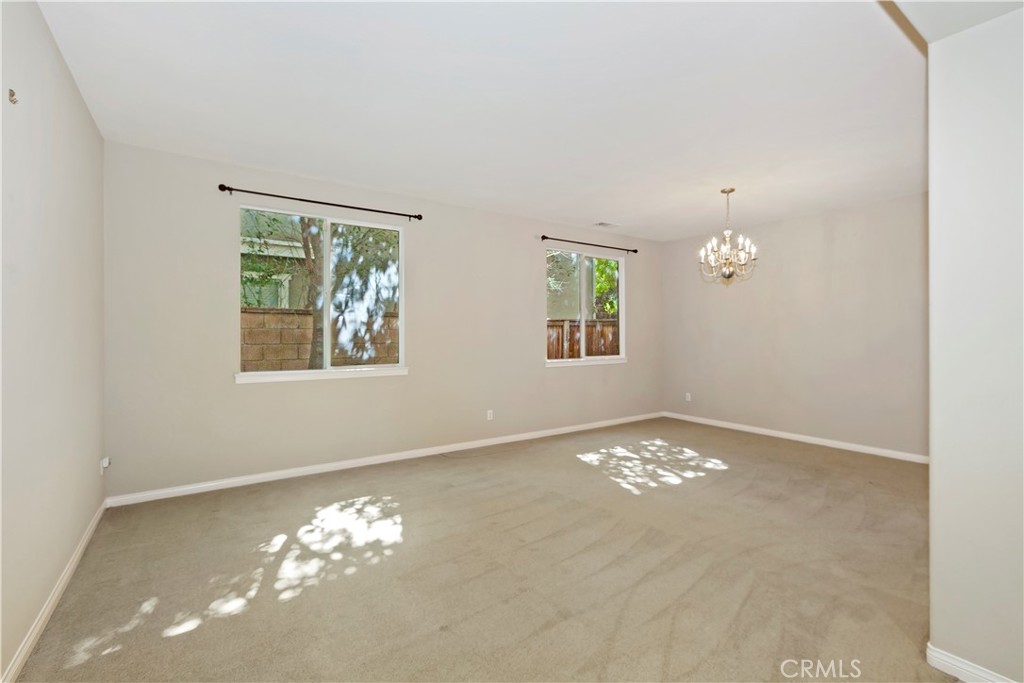 11111 Evergreen Property Photo 15