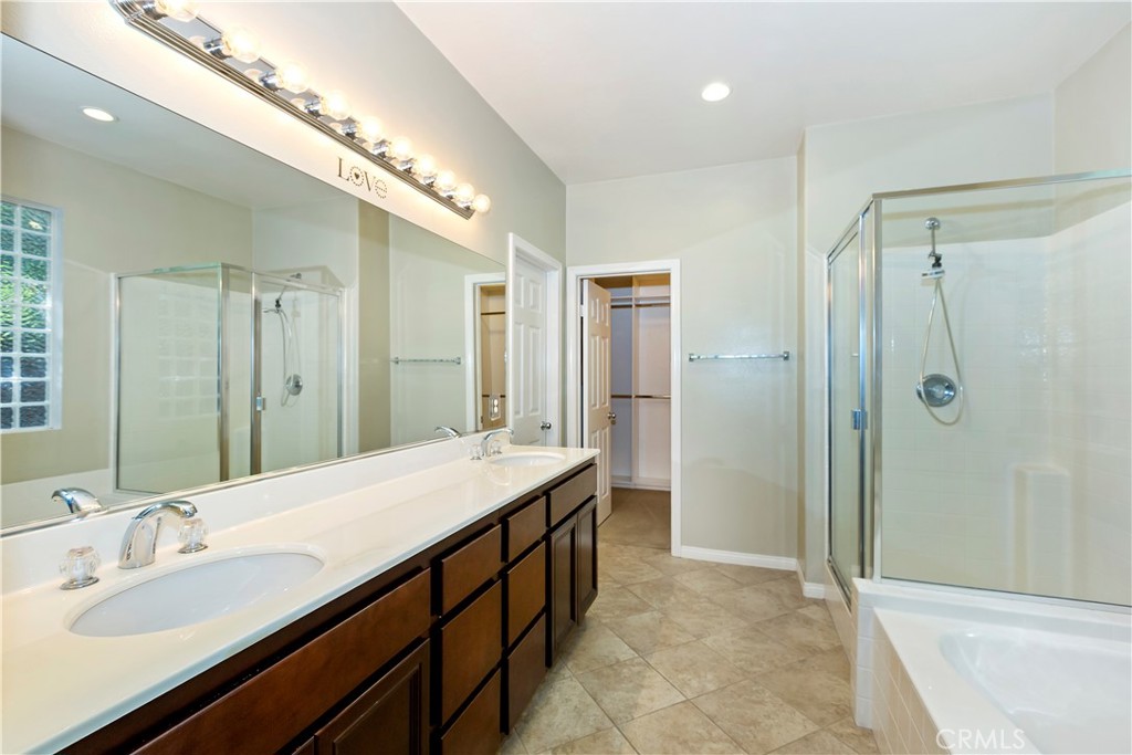 11111 Evergreen Property Photo 28