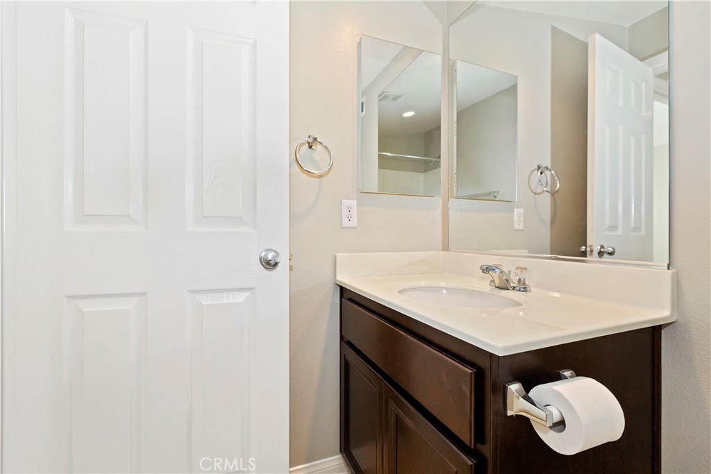 11111 Evergreen Property Photo 37
