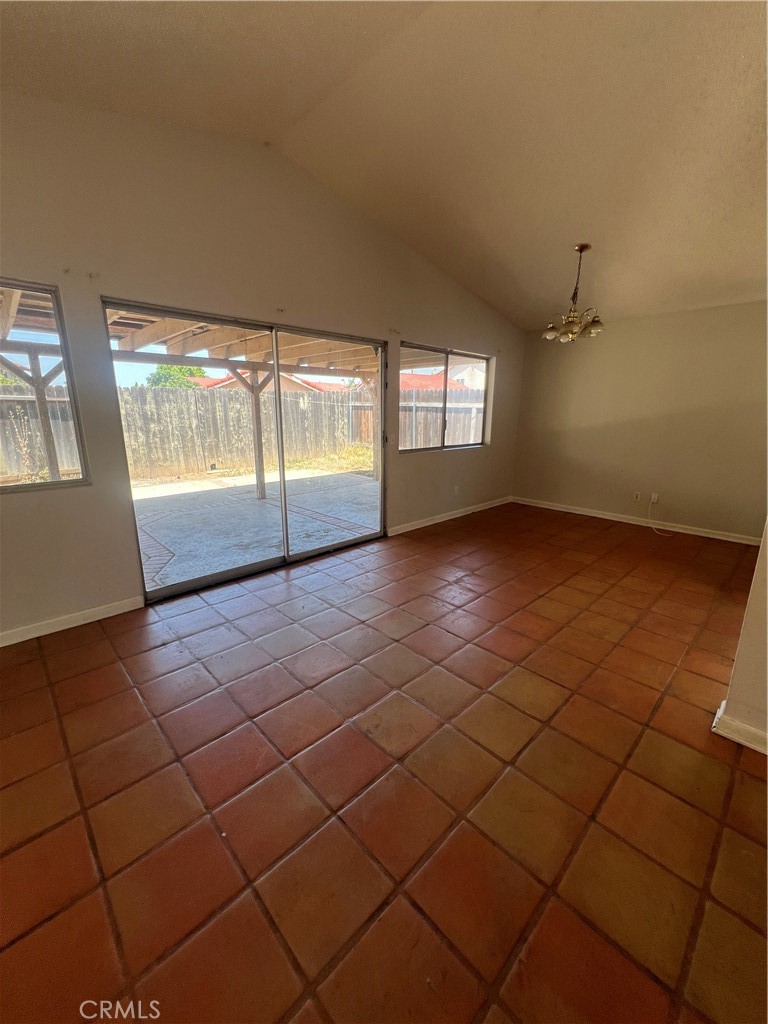 13177 Tonikan Property Photo 8
